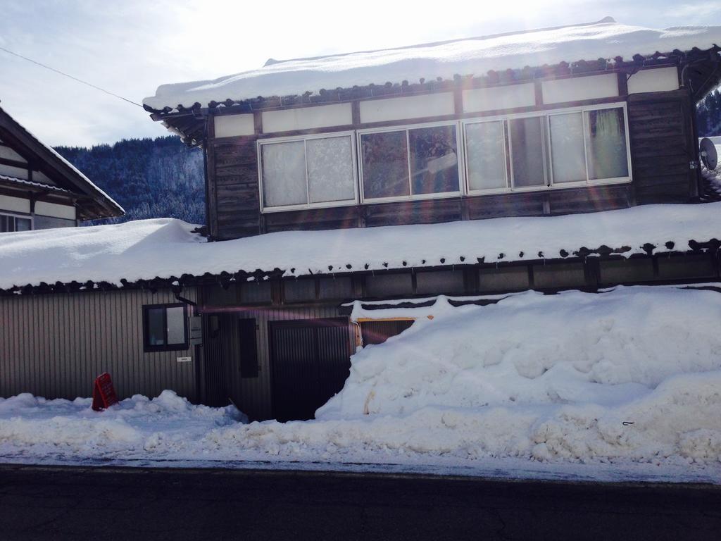 Guest House Yamashita-Ya Nanto Exterior photo